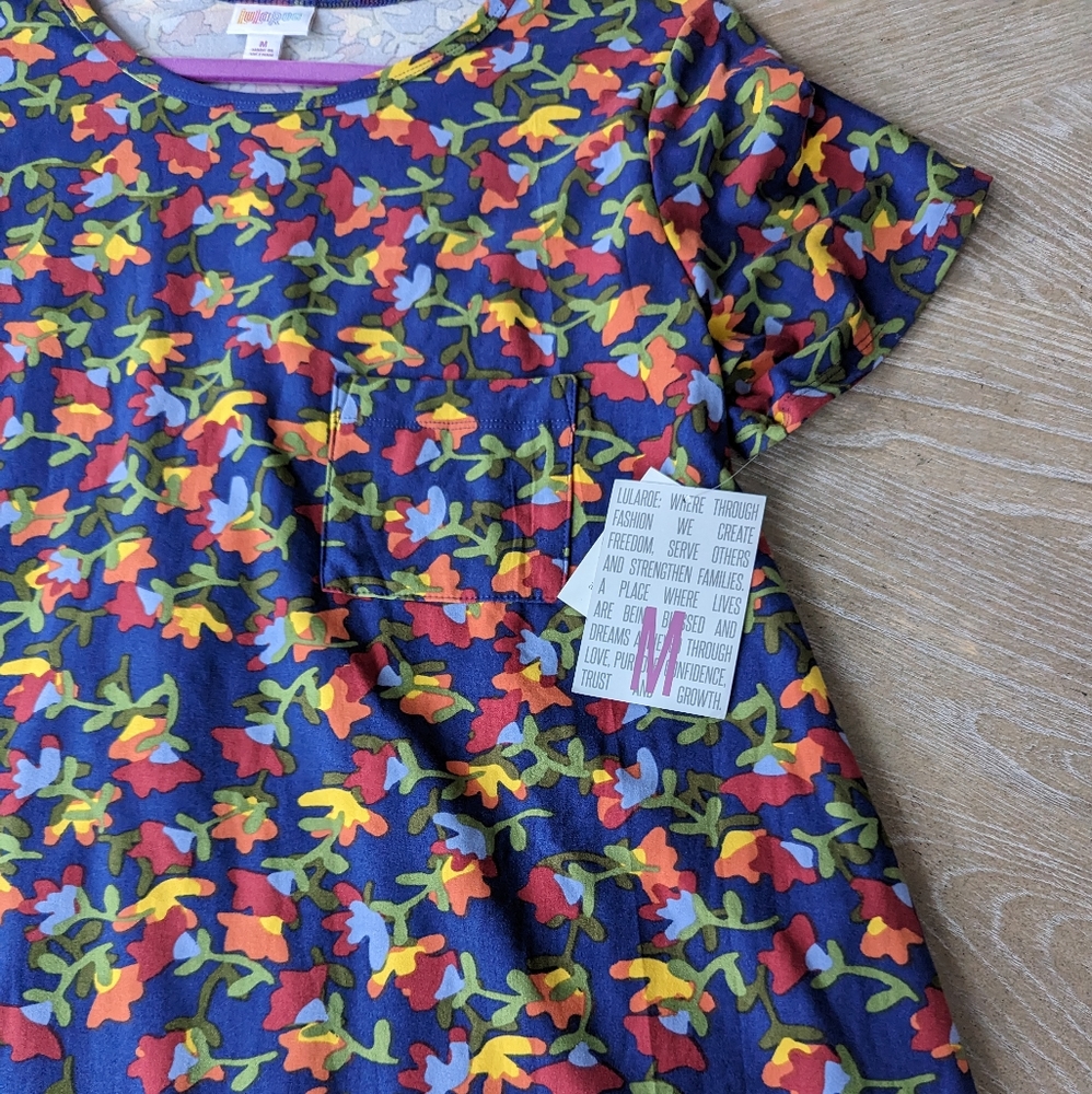 LuLaRoe Carly, Size M